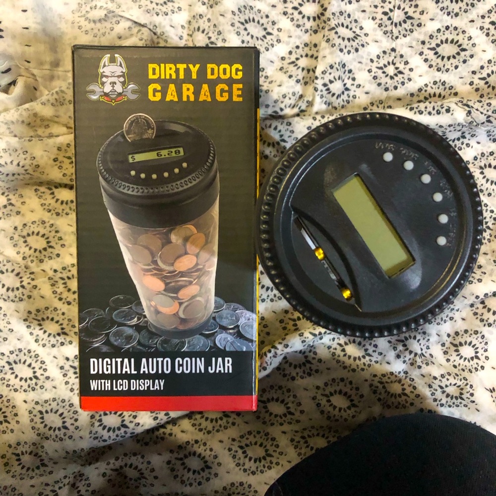 Dirty Dog Garage Digital Auto Coin Jar with LCD display NEW
